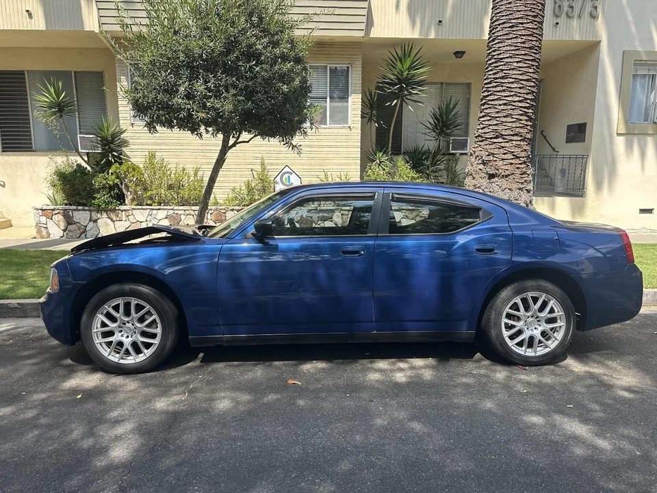 Used Deck Lid fits: 2009 Dodge Charger w/o spoiler Grade A - Image 3 of 4