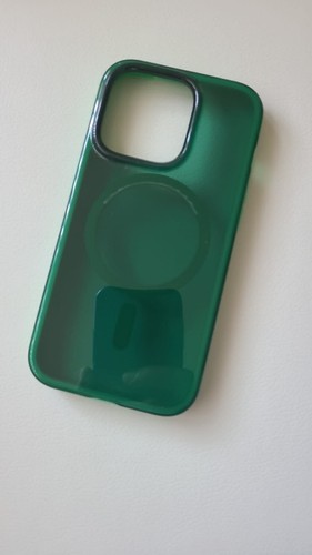 Used tech21 iPhone 14 Pro Evo Tint Works with MagSafe, Shock-Absorbing, Green - 第 8/10 張圖片