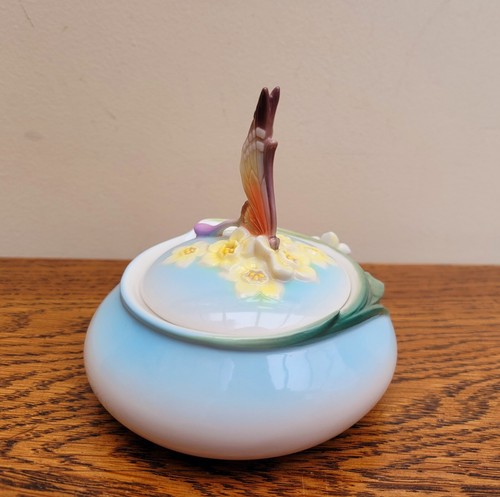 Franz Porcelain Rare Papillon Butterfly Trinket Box FZ00900 - Picture 4 of 9