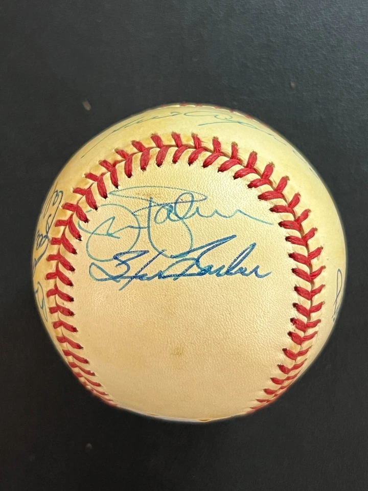 (11) Orioles Legends SIGNED Baseball JSA Frank/Brooks Robinson, Aparico, Weaver! - Image 3 of 4