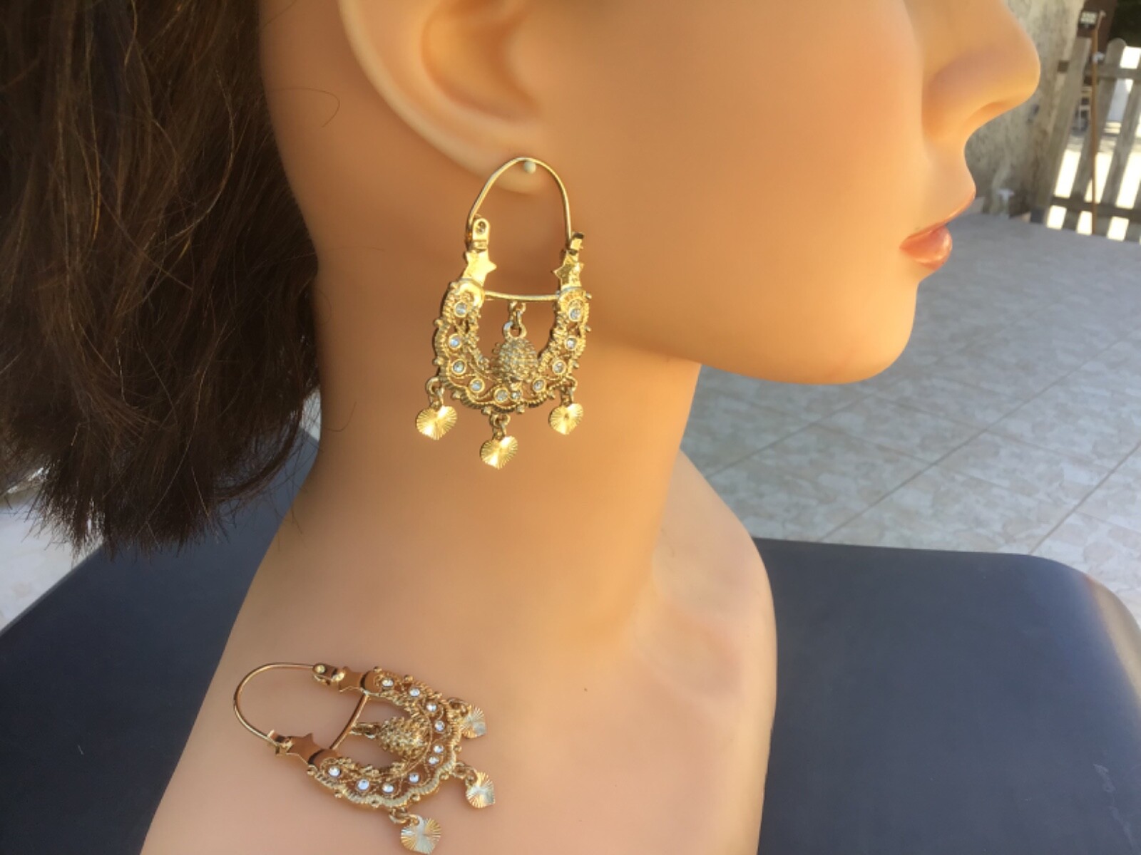 BOUCLE D'OREILLE CRÉOLES STYLE SAVAYARD EN PLAQUÉ DORÉE no 091