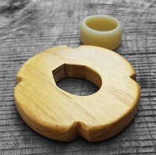 Holz-Tsuba (Garda) f&uuml;r Bokken - Naturholz-Robinie