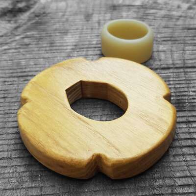 Holz-Tsuba (Garda) für Bokken - Naturholz-Robinie