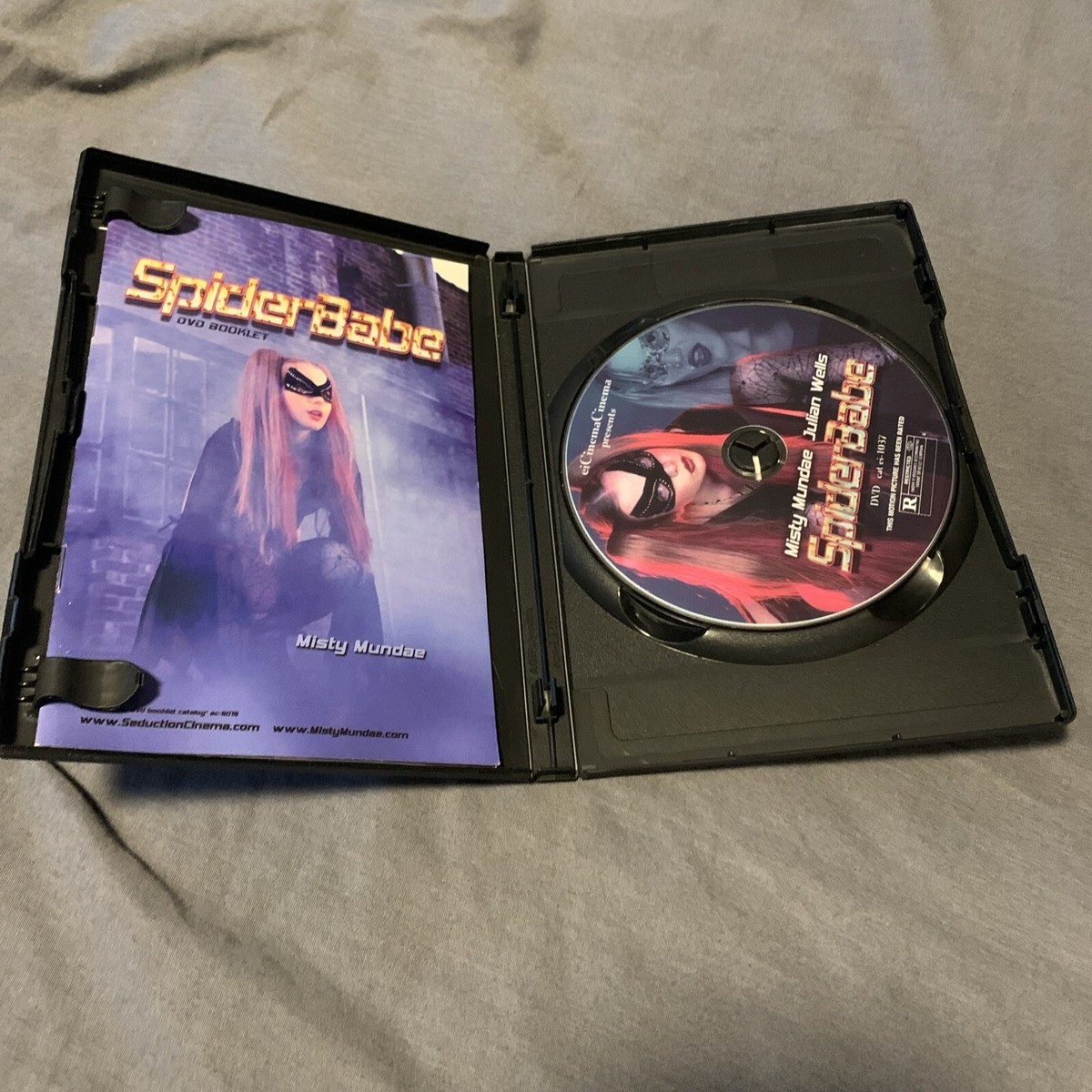 SpiderBabe - Misty Mundae 2003 - One Disc R Rated With Insert