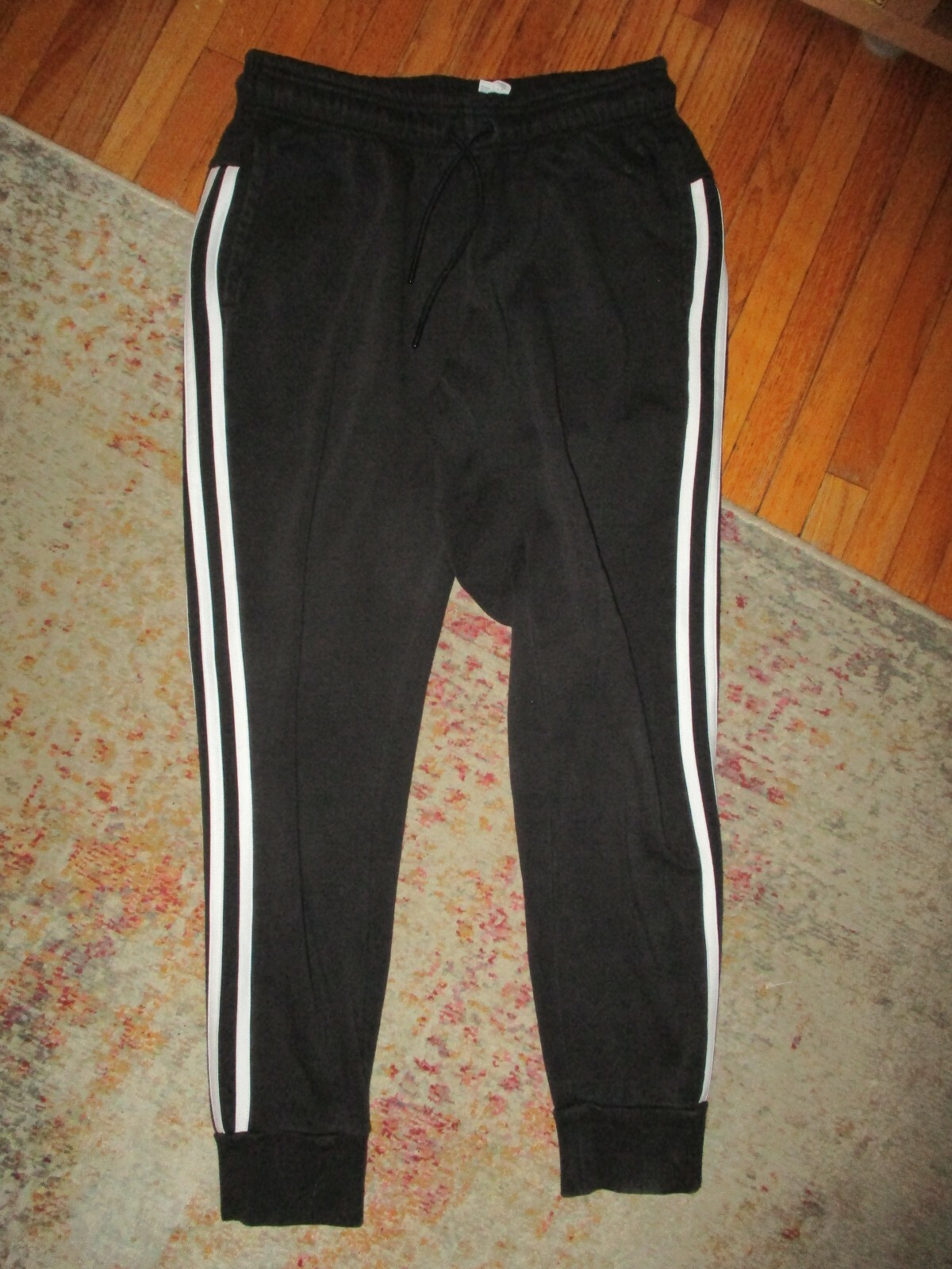 Picture 1 of 2