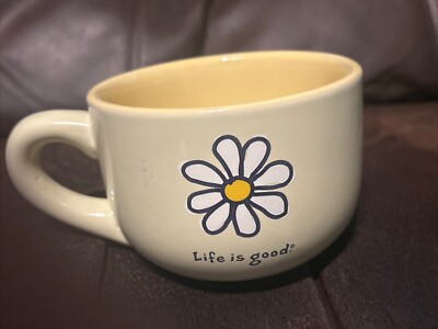 LIFE IS GOOD  Do what you like. Like what you do.  Daisy Coffee Mug Yellow