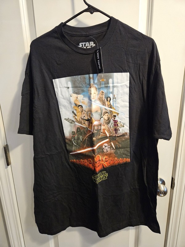 Star Wars Episode 9 Poster T-Shirt. Mens 2XL. New With Tags 