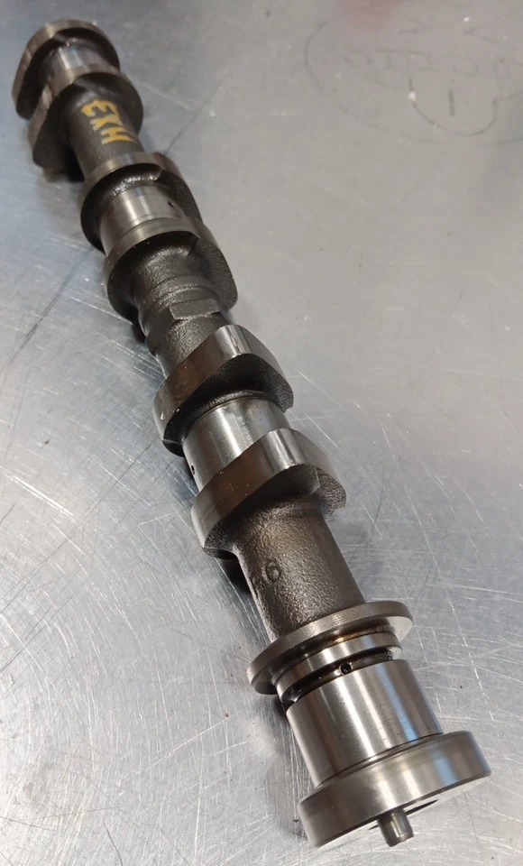 Árbol de levas trasero derecho Smart Fortwo Brabus 2009 3 cilindros 1,0 L 1320500001 Foto 3 de 4