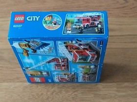 LEGO CITY 60107 THE FIRE TRUCK WITH NEW LADDER AND SEALED