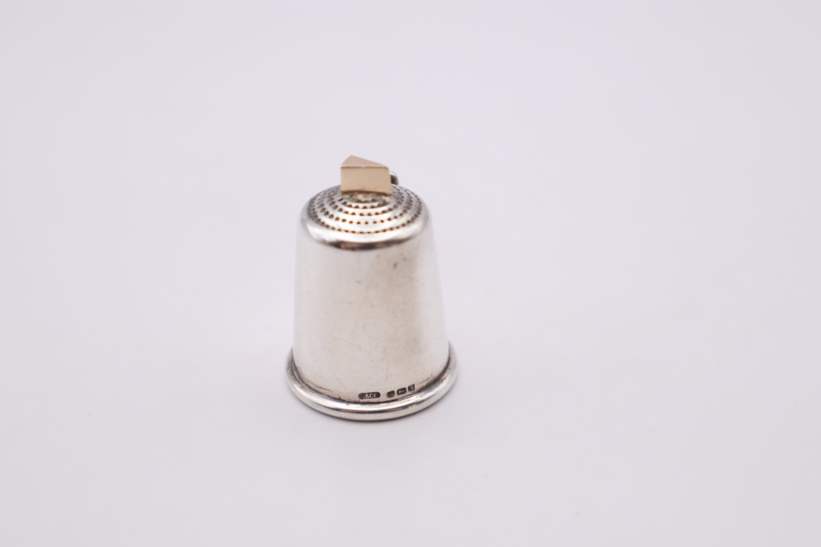Vintage Sterling Silver Novelty Mouse & Cheese Thimble Hallmarked Sheffield 1998