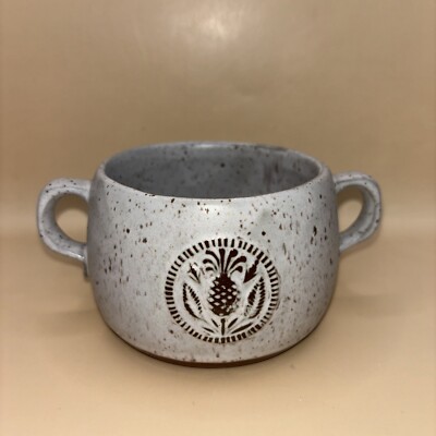 Goss Pottery Vermont Double Handled Soup/Chili Bowl Gray Speckled