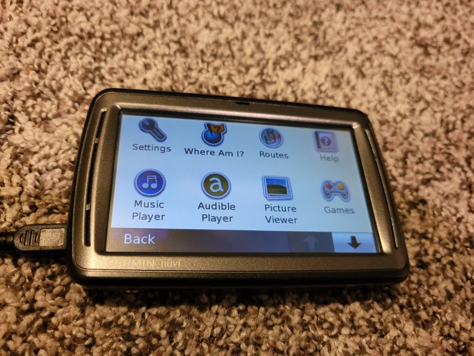 Garmin NUVI 855 NA and Mount bundle, Battery is Defective - Image 3 of 4