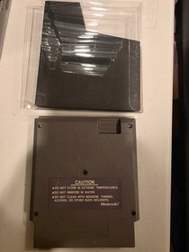 Nintendo NES Donkey Kong Jr 5 Screw + Dust Sleeve + Protective Outer Case