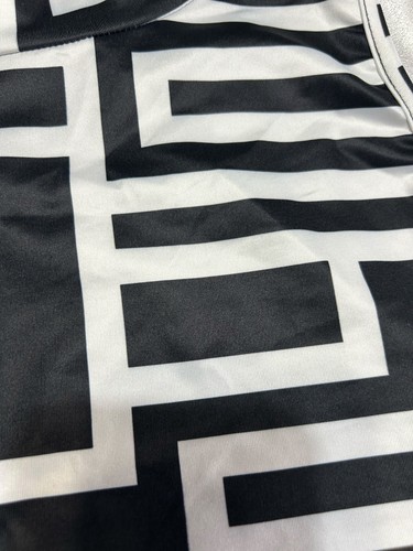 Women’s Backless Crop Top SIZE XXL Black White Geometric Sleeveless Tank Top - Picture 8 of 9