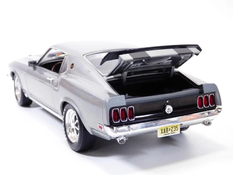 FORD MUSTANG BOSS 429 1969 Film John WICK 1/18 - Immagine 4 di 4