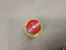 IDEC HW1E-BV Red Emergency Stop Twist Reset #1001J10