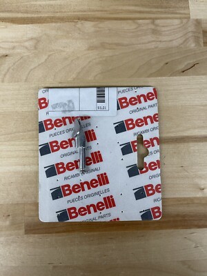 Benelli Super 90 Bolt Handle 12GA New