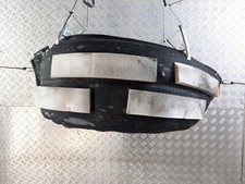 MASERATI QUATTROPORTE M139 MK5 REVESTIMIENTO DE ARCO DE RUEDA LADO DEL PASAJERO TRASERO IZQUIERDO 2005