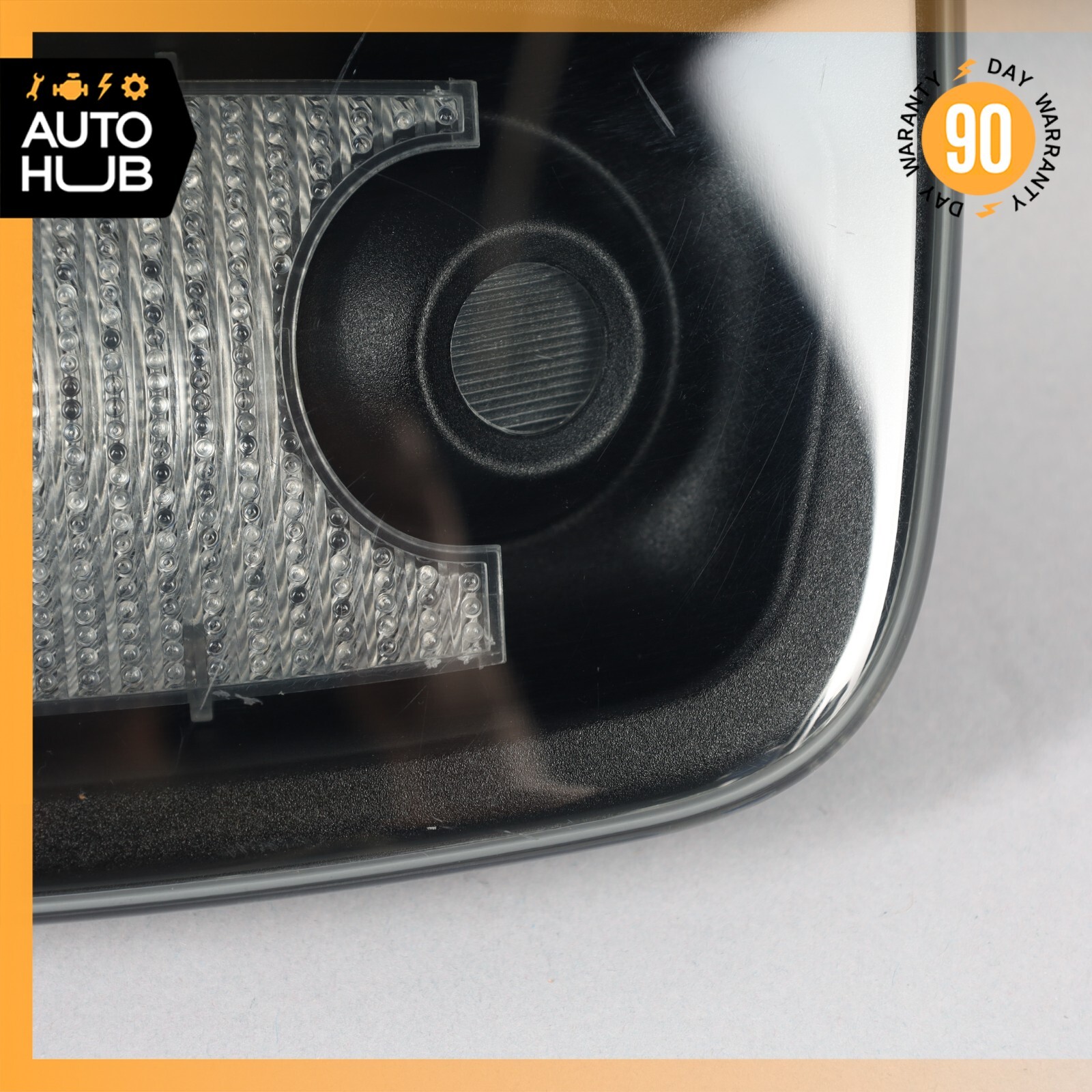 03-19 Maserati Quattroporte SQ4 Interior Overhead Dome Light Lamp OEM 69k