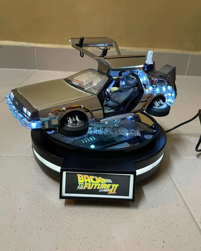 Kids Logic Back To The Future II 1:20 Magnetic Levitating DeLorean Time  Machine