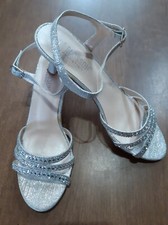De Blossom Collection Silver Jeweled Heel Size 8 1/2 040124 I346T19