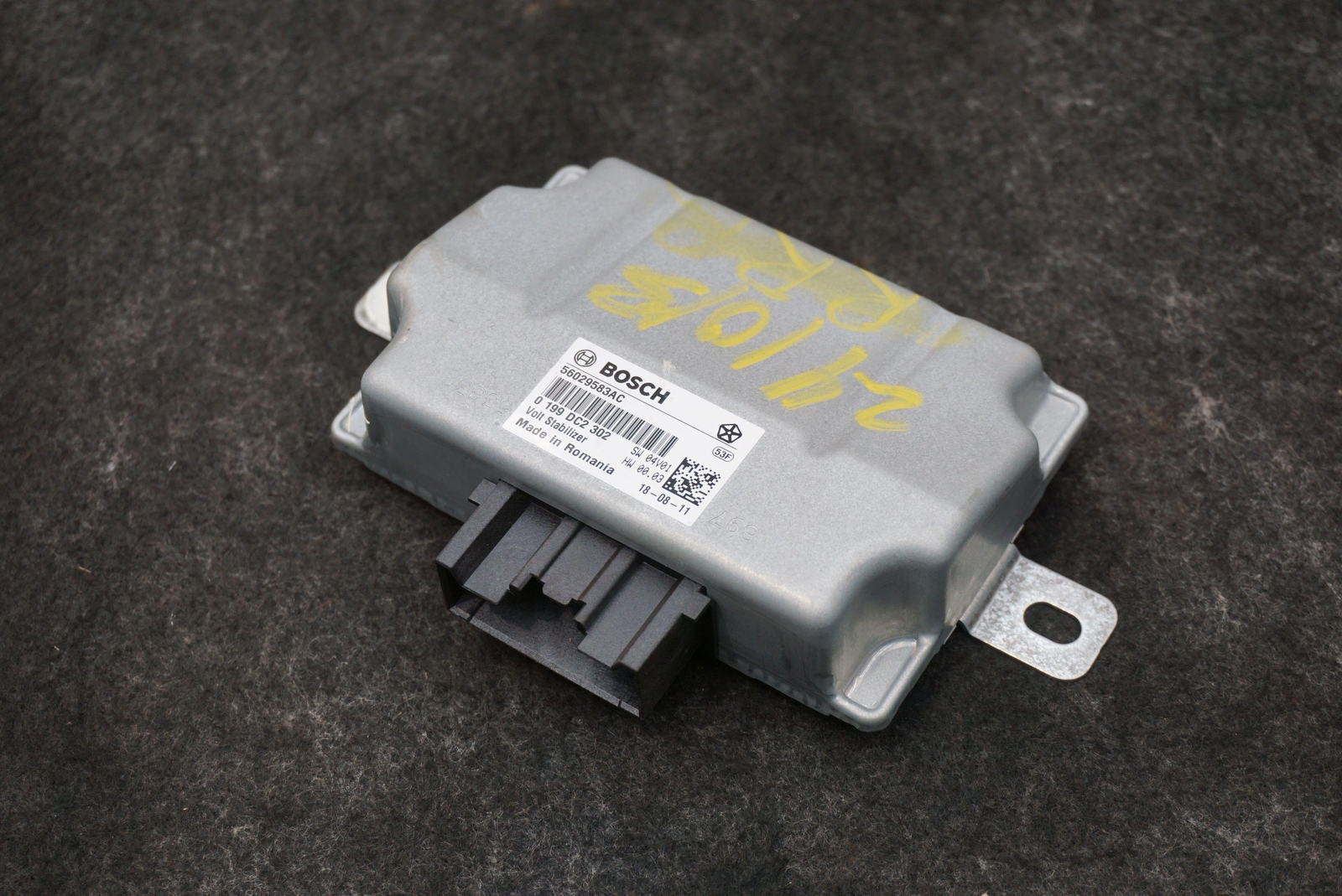 Set 2 Voltage Stabilizer Control Module 56029583 Maserati Ghibli M157 2014-17+