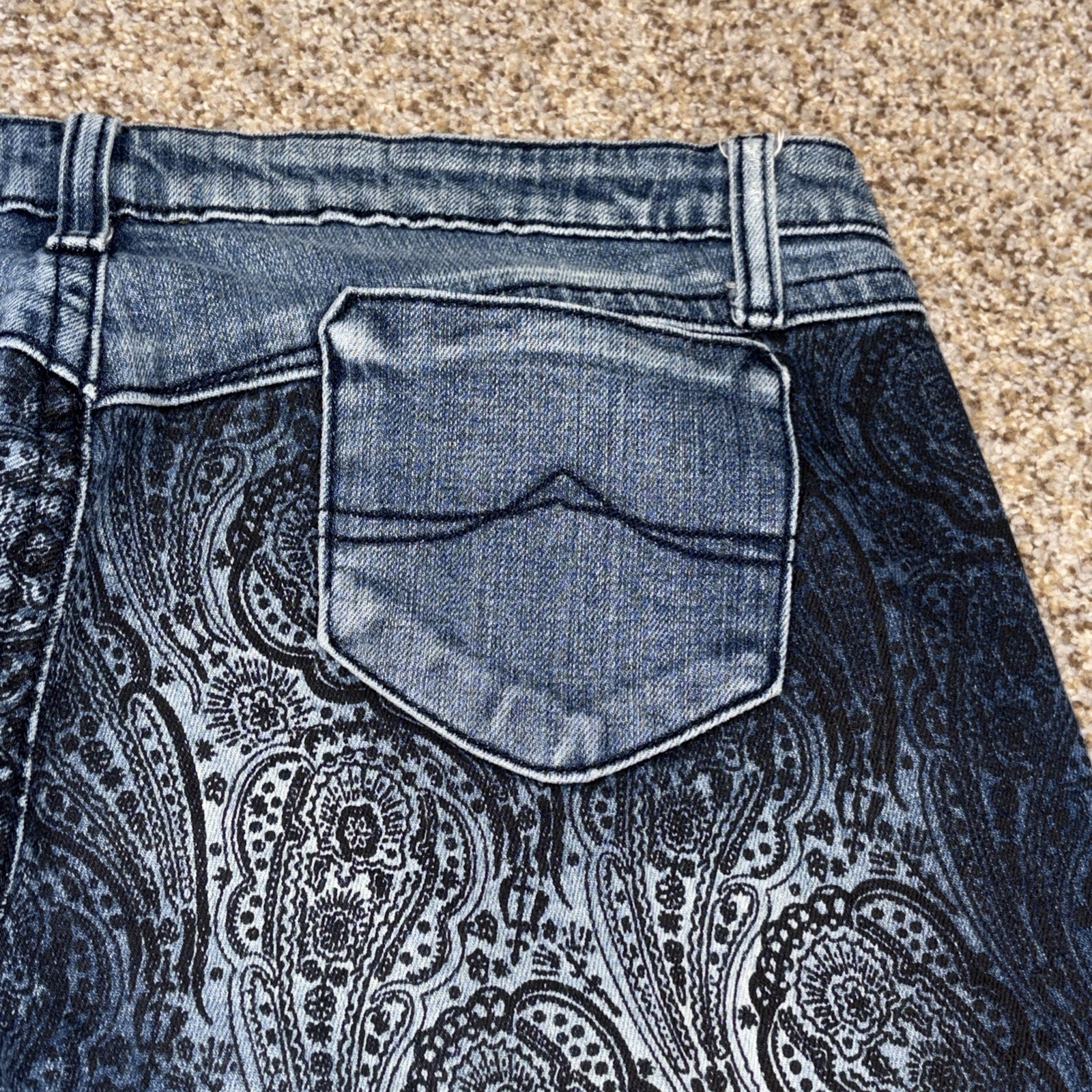 Azzure Love Life Denim Vintage Paisley Pront Jeans Dark Wash 34x33 Fits 36 X 32 - View 16