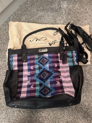 Nena & Co. Geometric Tote Bag Black/Multicolor Zip Detachable Strap