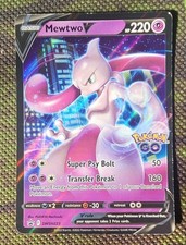 Pokémon TCG Mewtwo V Holo SWSH223 Black Star Promo Pokemon GO