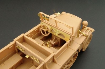 Sd Kfz 10 Demag D7 / 1:48