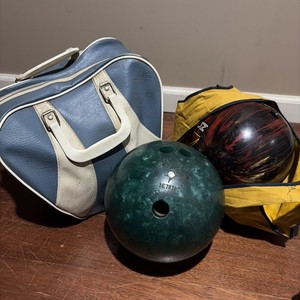 Brunswick TZone Bowling Ball 8lb Caribbean Blue Leather Bag + 14lb Tru Star Ball