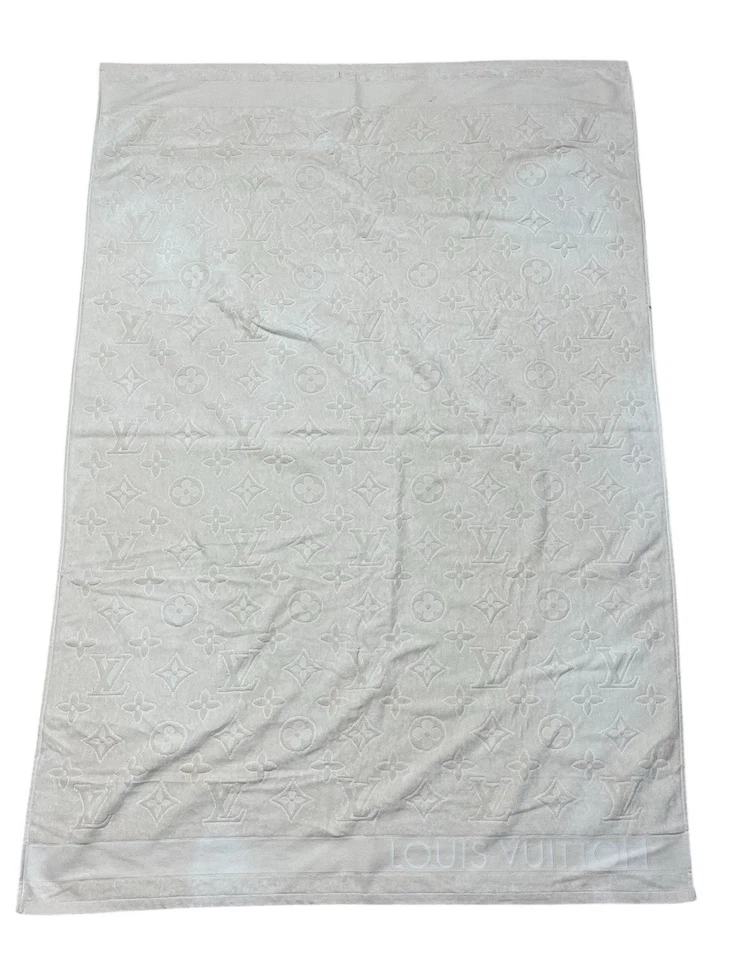 LOUIS VUITTON M77516 Monogram Dora du Bain-LV Vacation Beach 浴巾(污点) — 第 2/4 张图片
