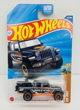 Hot Wheels STH '20 Jeep Gladiator 2025 Super Treasure Hunt w/ Protector Case