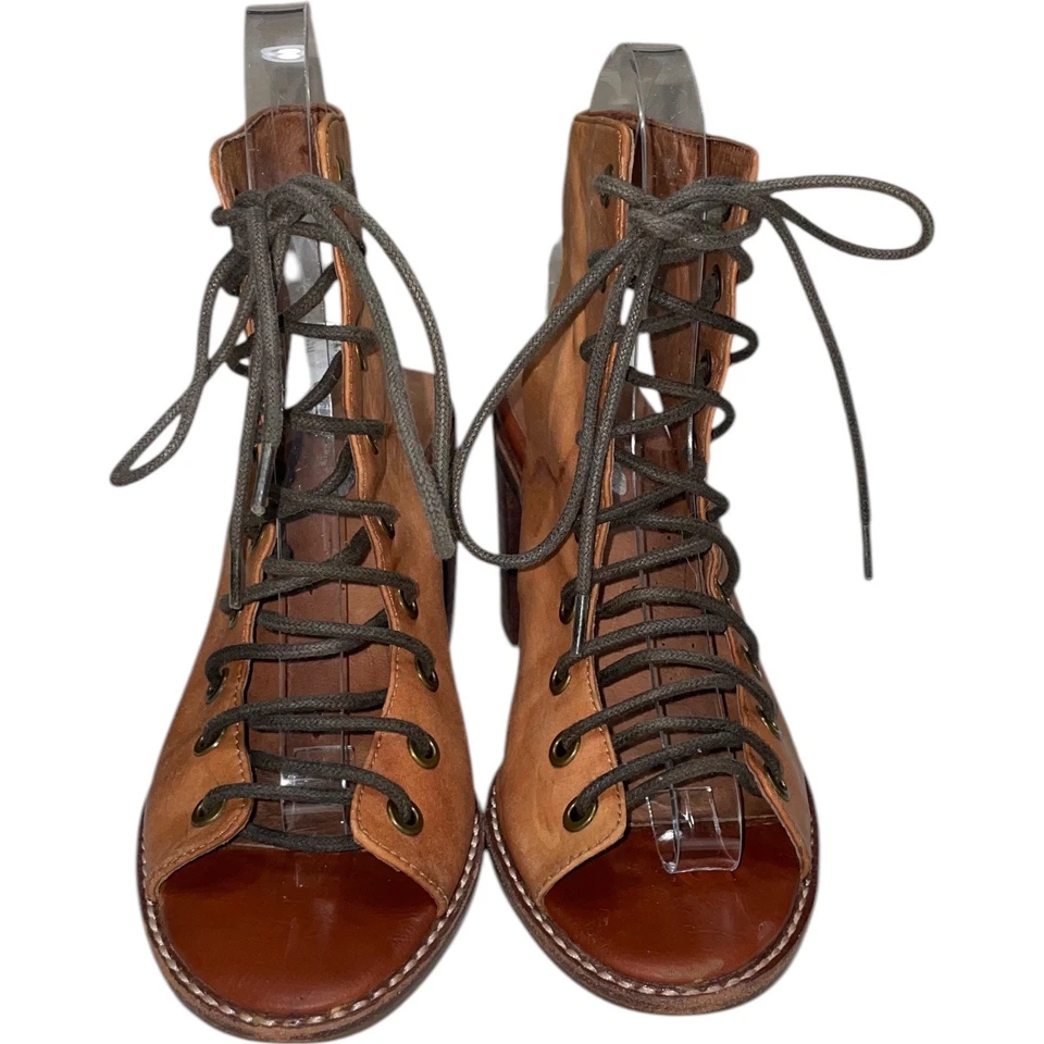 Botín Jeffrey Campbell x Free People marrón mínimo con cordones punta abierta talla: EE. UU. 6 Foto 3 de 4