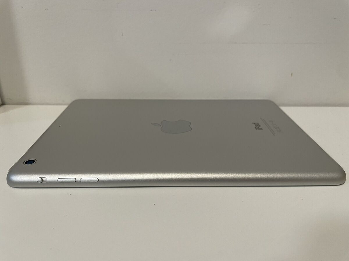 Apple iPad mini 2 32GB, Wi-Fi, 7.9in - Silver w/ Box Apple iPad mini 2 32GB, Wi-Fi, 7.9in - Silver w/ Box
