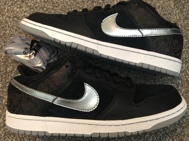 nike sb dunk low takashi