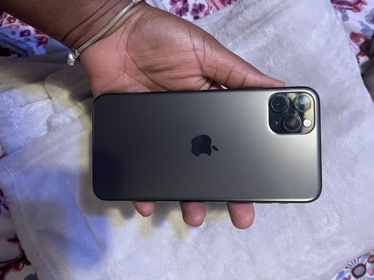 iPhone 11 Pro Max 64GB Space Gray(Unlocked) A2161 (CDMA+GSM) EXCELLENT CONDITION iPhone 11 Pro Max 64GB Space Gray(Unlocked) A2161 (CDMA+GSM) EXCELLENT CONDITION
