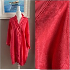 Victoria  s Secret 90s Vintage Satin Gold Label Coral Embossed Robe OS