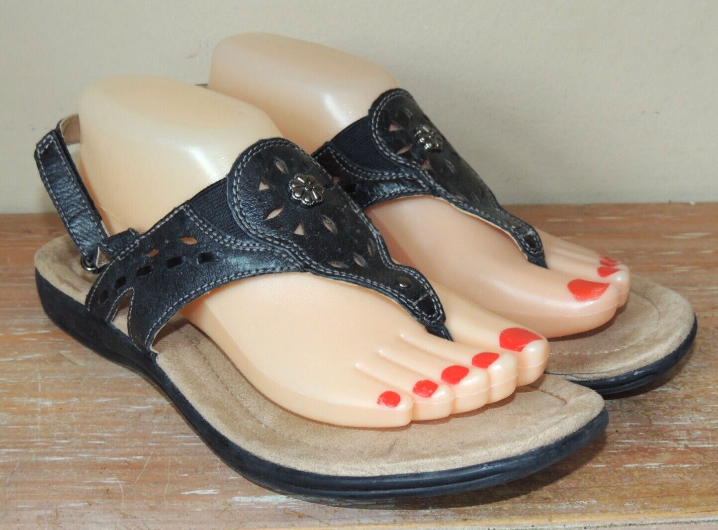m and s black sandals