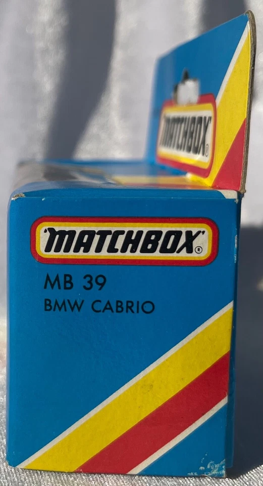 Matchbox-(1-75) -39f-BMW 323i Cabriolet- Caja Azul-Azul Claro Foto 4 de 4
