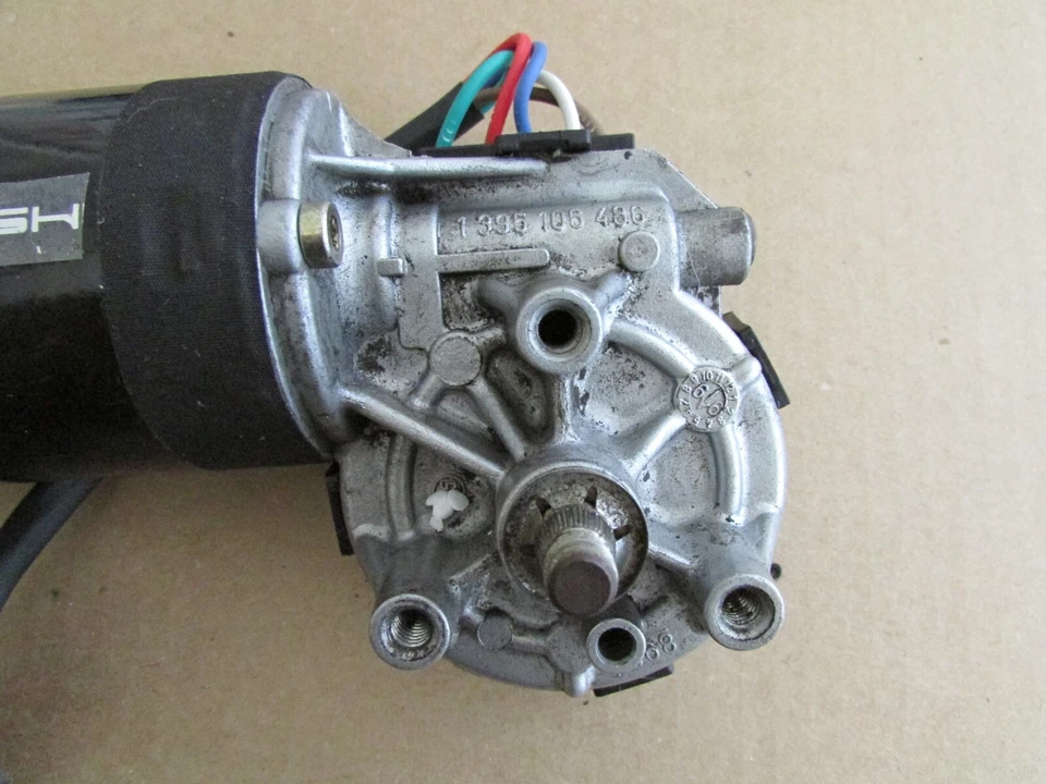 Motor y arnés limpiaparabrisas PORSCHE 944 (1983 a 1985 temprano) 924 Boxster. Foto 4 de 4