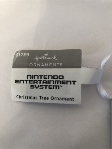 Hallmark 2021 NINTENDO CONTROLLER Ornament - NES System Retro Gaming - NEW - Picture 3 of 5