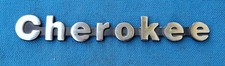 JEEP CHEROKEE LOGO SIGLA EMBLEMA FREGIO STEMMA SCRITTA TARGHETTA ORIGINALE