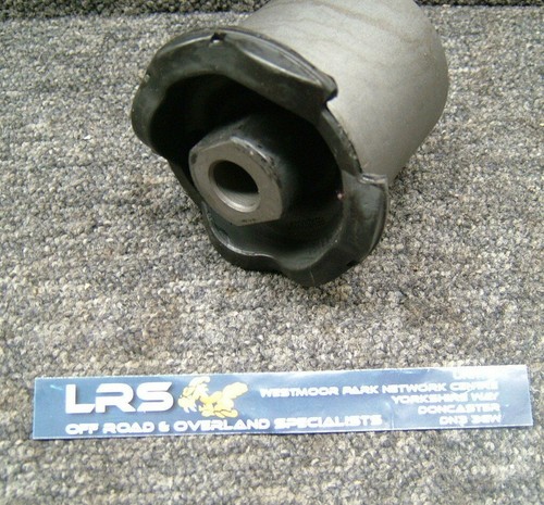 Lr073366 land rover