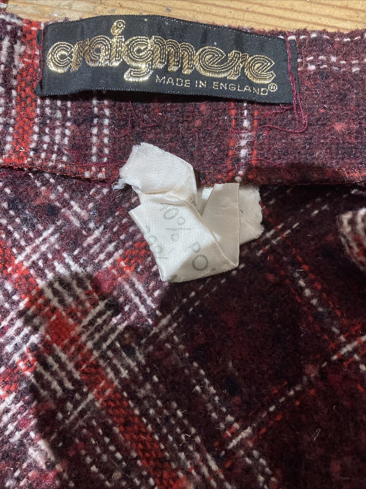 Vintage 1970s Maroon/Cream Wool Blend Plaid Skirt, Size 28" Waist by Craigmere 4