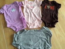 CARTER'S BRANDS BABY GIRL 3 MONTHS LOT OF 4 BODY SUITS