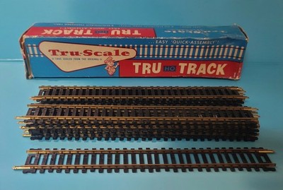 CB50: Tru-Scale HO Tru-Track 9'' Straight Track x12 w/ Box NOS Unused