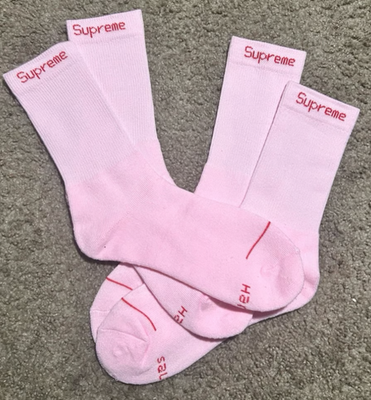 【新品】Supreme hanes pink socks 4PACK Pink Supreme Hanes Crew Socks 4 Pack Size 6-12 Unisex Streetwear