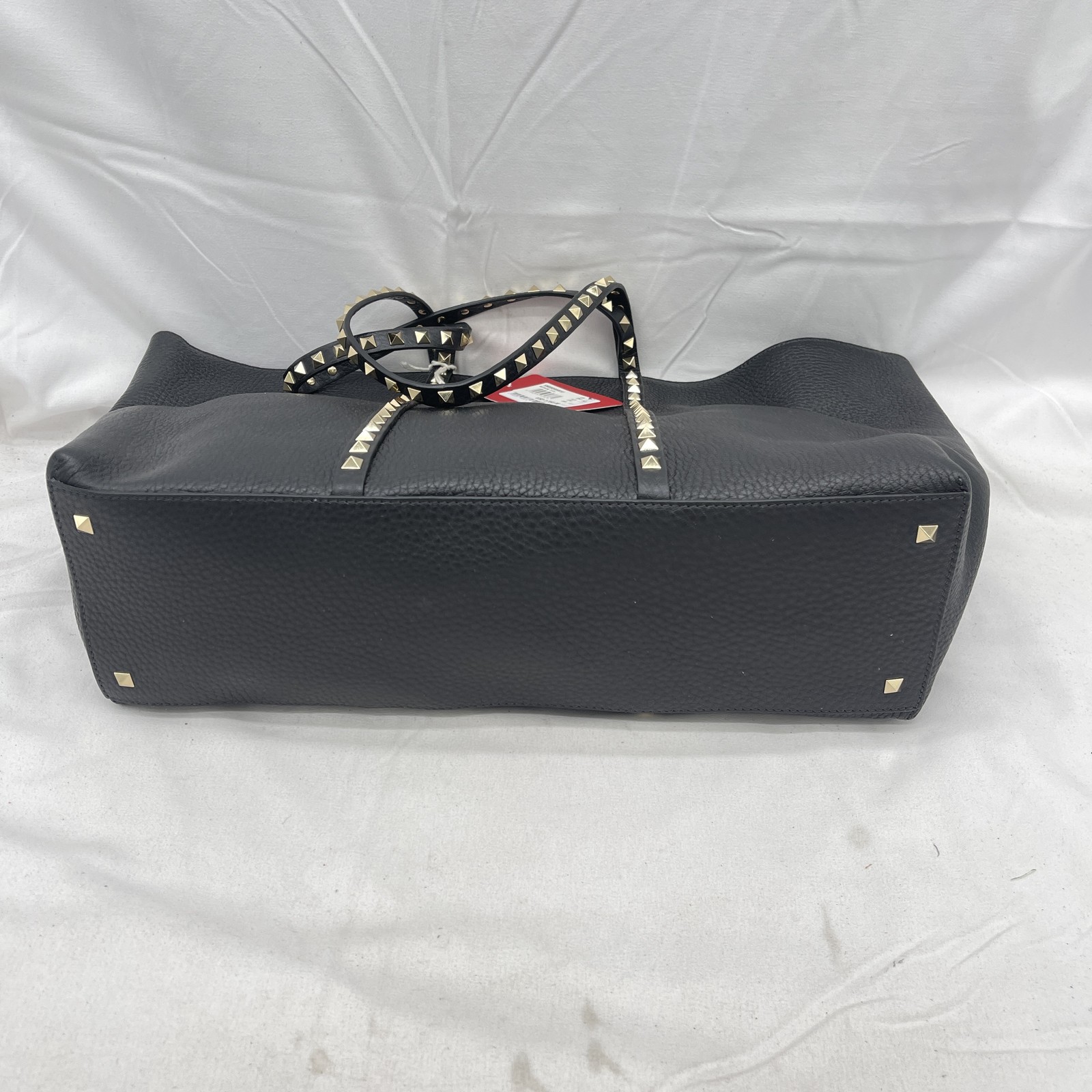 Valentino Garavani Rockstud Med Tote Shoulder Bag Pebble Leather Black Pre-Owned thumbnail 13