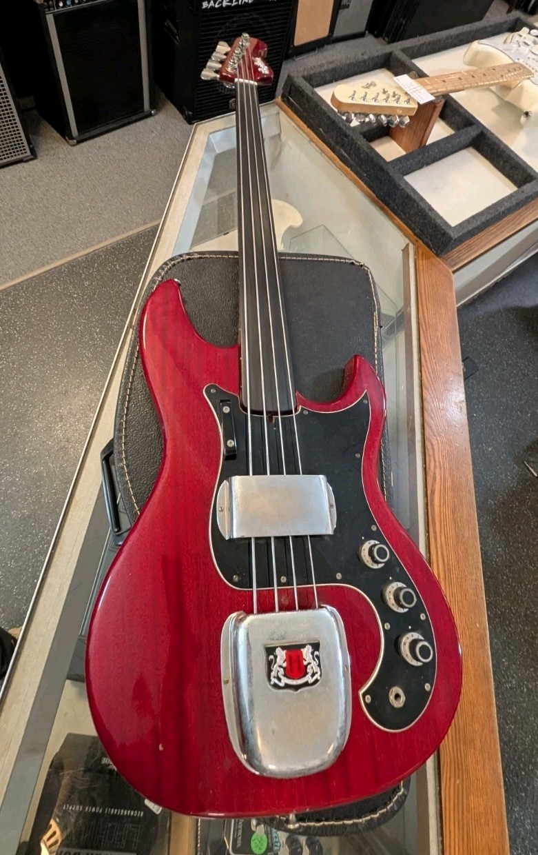 Vintage 1970s Hagstrom Scanbass Fretless Jazz Bass Sweden Red Rare H-Crest Cover